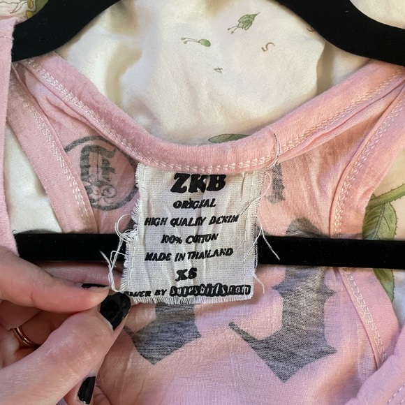 ZKB zombie Beatles oversized tank - Picture 4 of 4